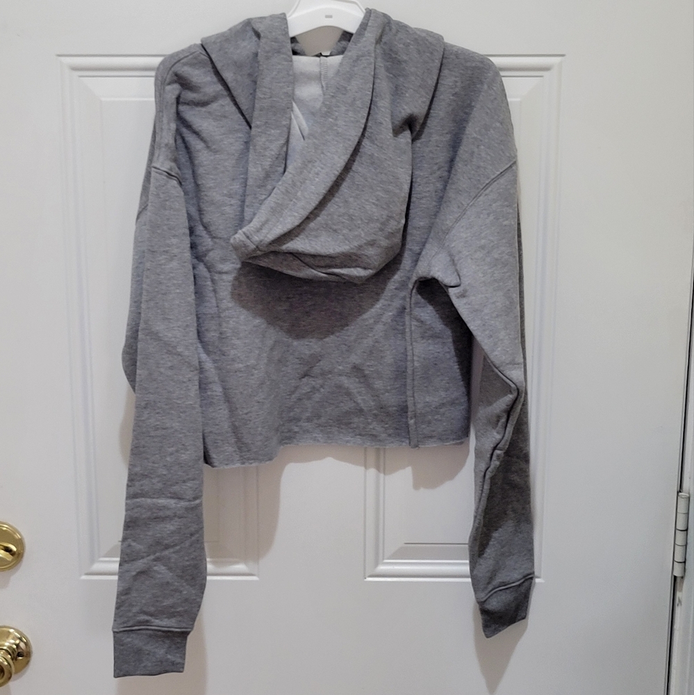 Wild Fable Women's Cropped‎ Hoodie - Heather Grey - Picture 2 of 5